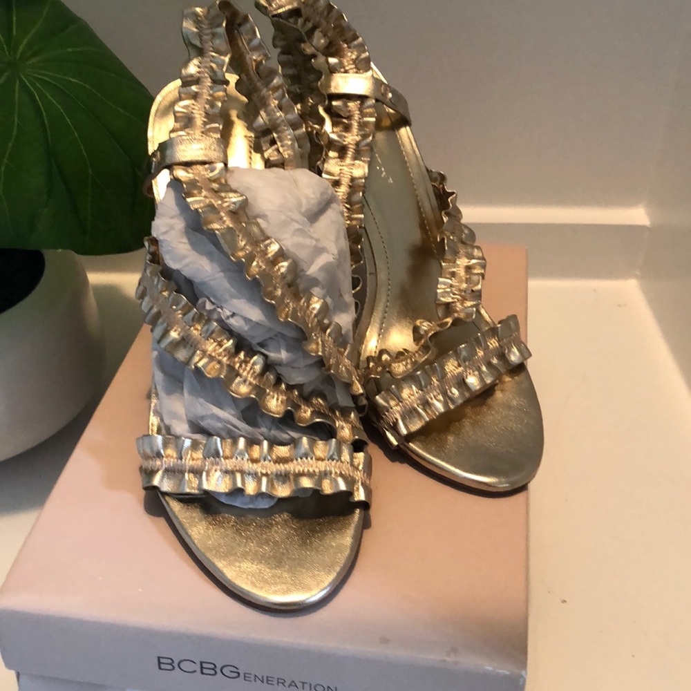 BCBG Gold Heels size 10